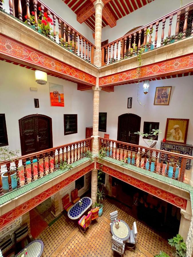 Chakir Mogador Riad