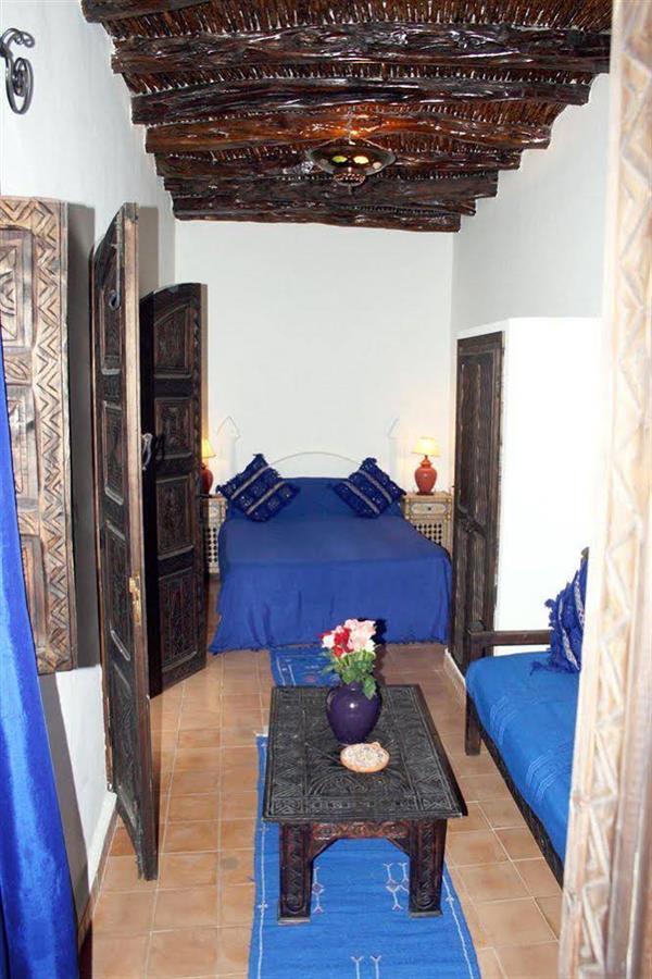 Chakir Mogador Riad